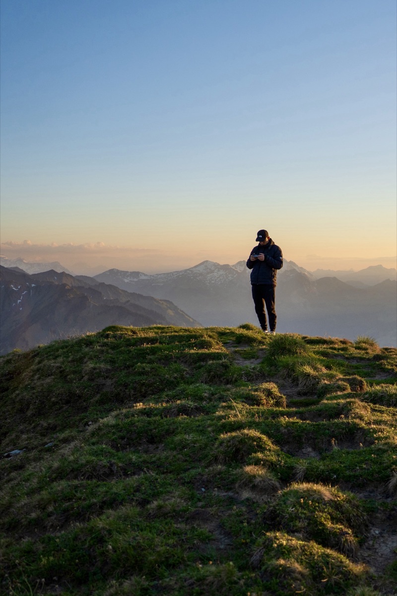 Berglandschaft im Abendlicht